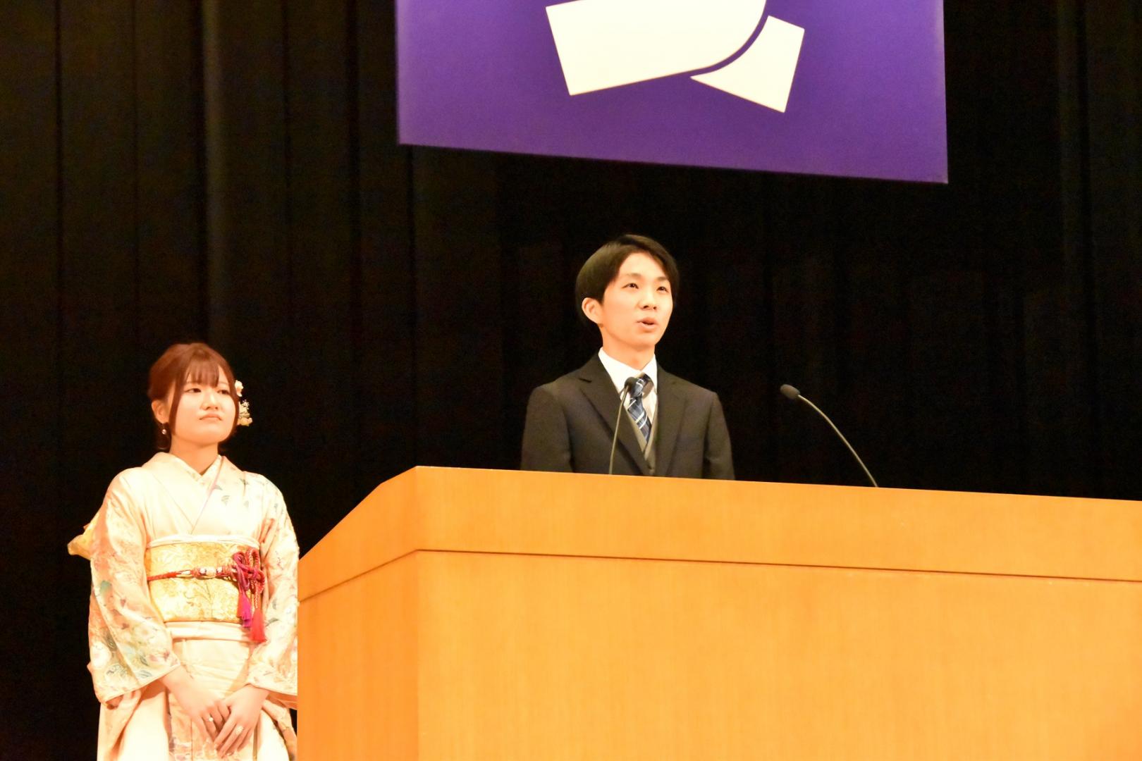 代表