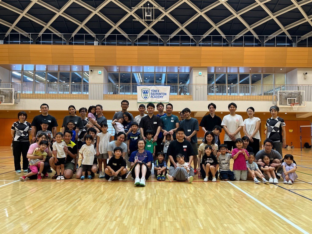 須賀泰子さんと集合写真