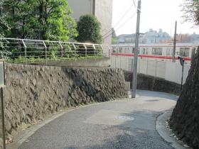 釈迦坂（丸ノ内線）