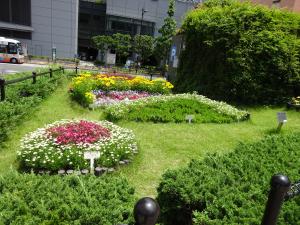 平日コース後楽園駅側花壇