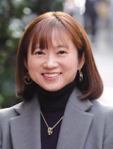 岩佐まり氏